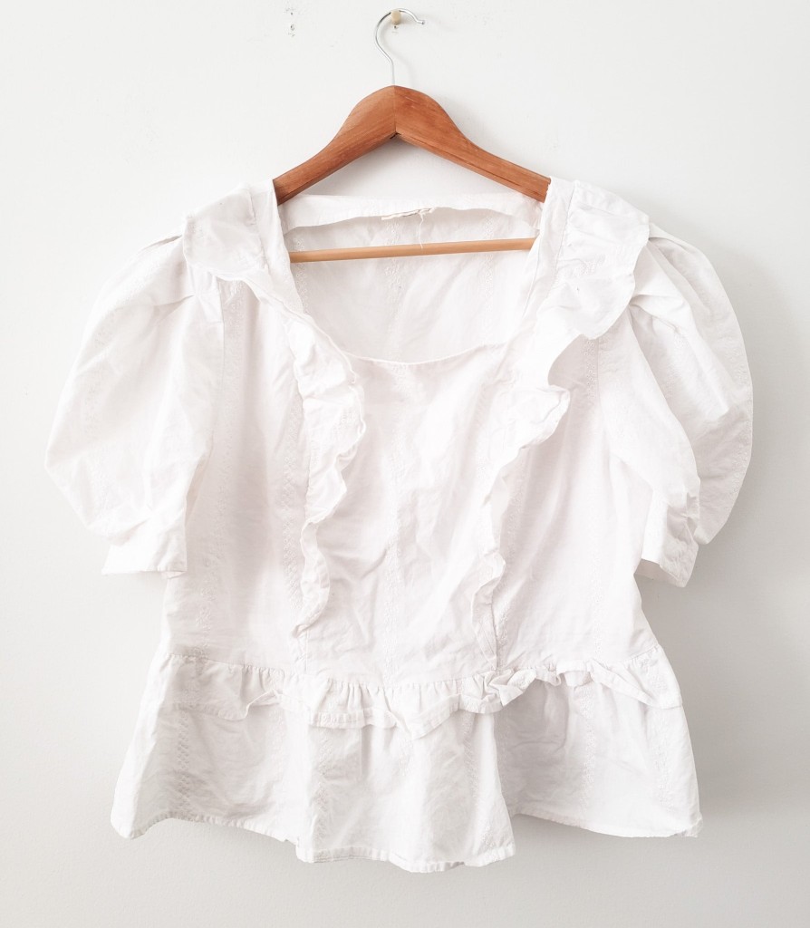 Curated Collections UNIVERSAL | Universal Thread White Puff Sleeve Top